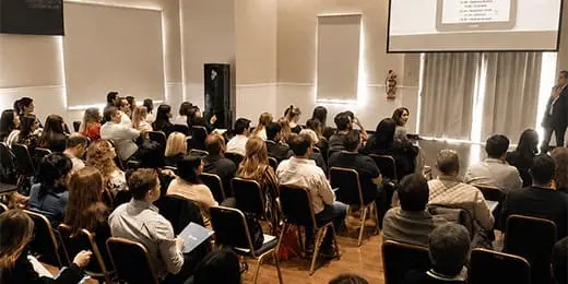 Jornada especializada con expertos invitados